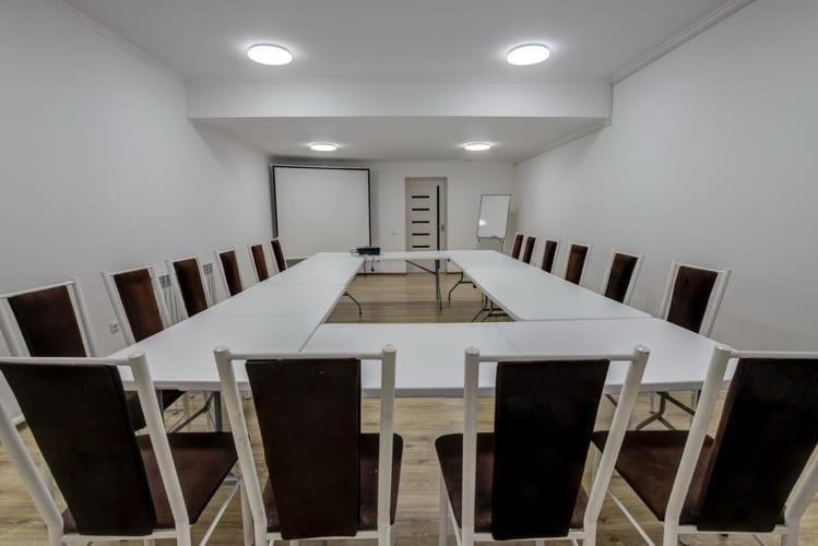 Olive Hotel Kochkor Luaran gambar